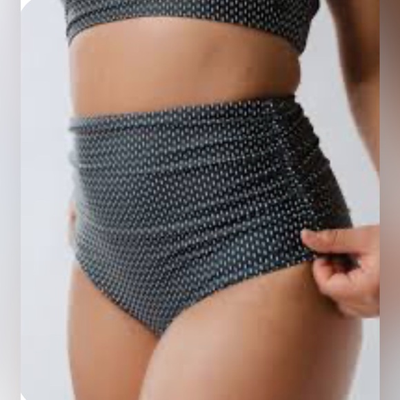 Albion Fit Midnight Dash bikini swim set high waist bottom crop top size M - Picture 3 of 10
